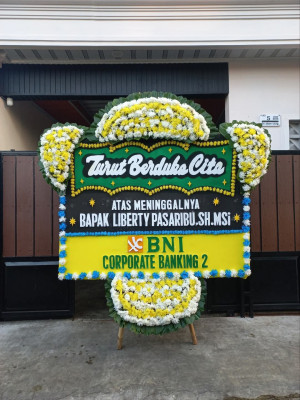 Papan Bunga Duka di Bulang